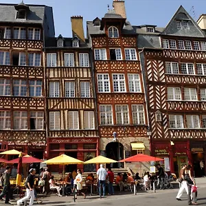 https://hotel-des-lices-rennes.inbrittany.com