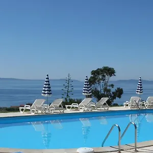 https://azur-hotel.fr-provencehotel.com