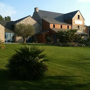 https://domaine-de-la-barbinais.inbrittany.com