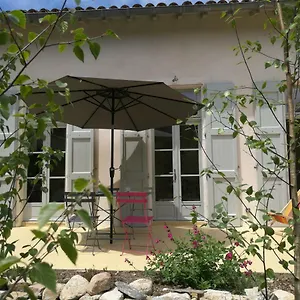  Hébergement de vacances Maison De L'abbé