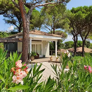Saint Tropez -parc Oasis , Gassin France